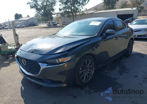 2020 Mazda Mazda3 Preferred Package из США, поврежденный, VIN JM1BPADL8L1165551